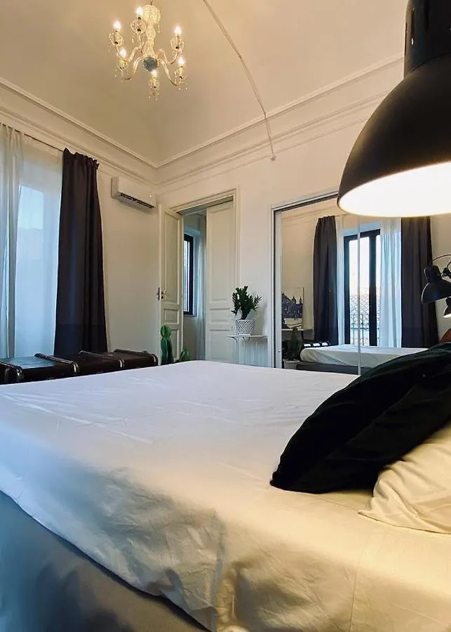 Living Suite Catania Ursino Italië